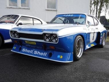 Ford Werkscapri mit 3400 Weslake 450 PS Motor
Ford works Capri with 3400 Weslake 450 hp engine.
Ford Capri d'usine avec moteur Weslake 3400 450 CV